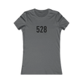 Cargar la imagen en la vista de la galería, Gray t-shirt with the number 528 on a white background