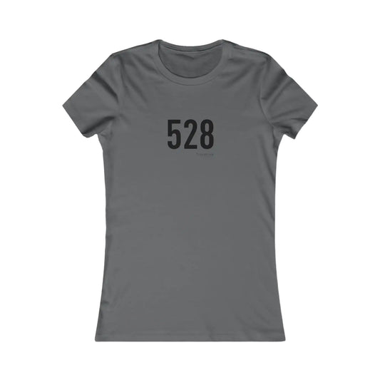 Gray t-shirt with the number 528 on a white background
